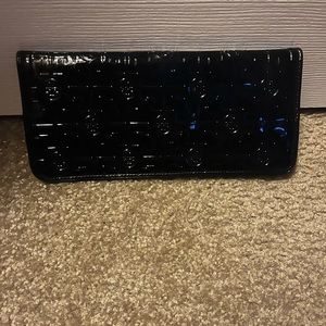 Tory Burch wallet clutch